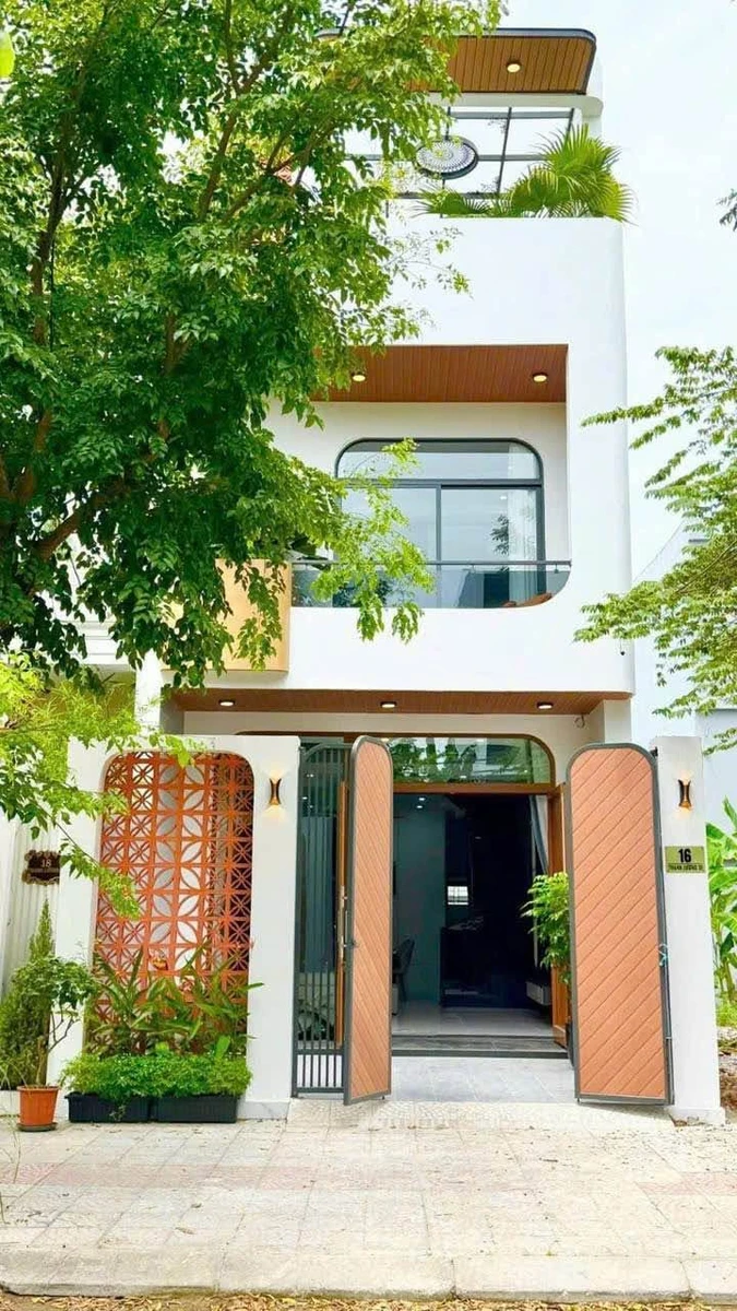 Bán nhà 3 phòng ngủ 100m² Thanh Lương Hoà Xuân gần Mai Chí Thọ - Ảnh 1