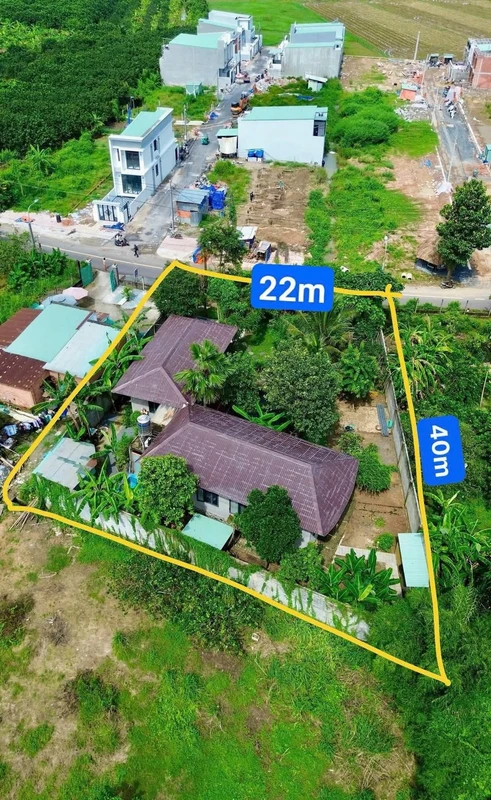 Bán nhà vườn nghỉ dưỡng 900m2 Long Chiến Tân Triều