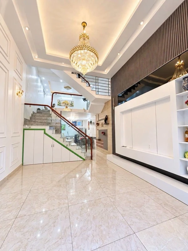 Bán nhà lô góc 54m2 3,5 tầng, Chợ Hàng, Hải Phòng