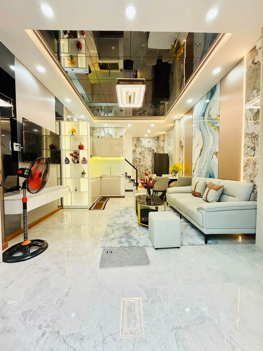 Bán nhà 3PN 1 trệt 2 lầu 32m2 gần công viên Làng Hoa, Phường 8, Gò Vấp, giá 5,38 tỷ - Ảnh thu nhỏ 5