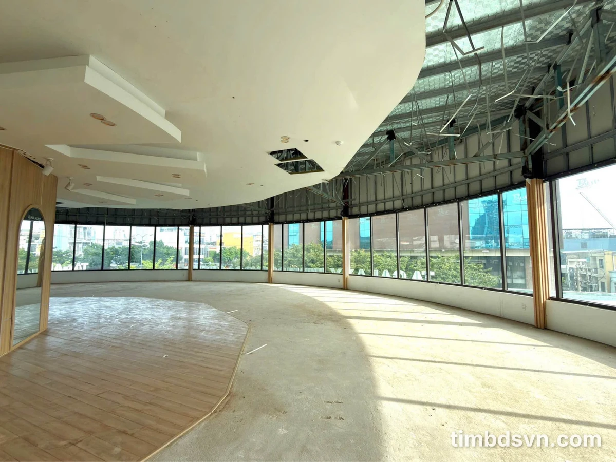 Cho thuê mặt bằng 200m2 tầng 3 Ngô Quyền - Ảnh 1