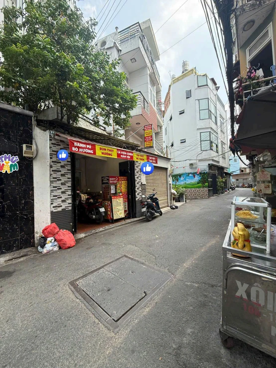 Bán nhà 3 tầng 44,2m² mặt tiền Hoàng Hoa Thám hơn 7 tỷ - Ảnh 1