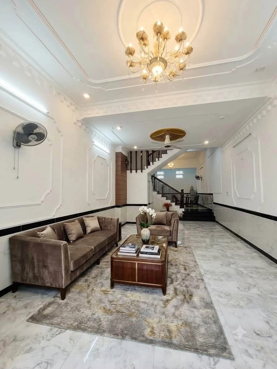 Bán nhà 4 phòng ngủ 90m² kiểu Tân Cổ Điển, Bàu Cả - Ảnh thu nhỏ 2