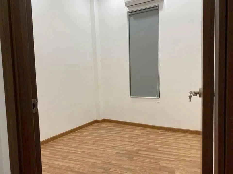 Cho thuê nhà Lê Đình Cẩn, 28m², 2 PN, 6,5 triệu/tháng - Ảnh thu nhỏ 4