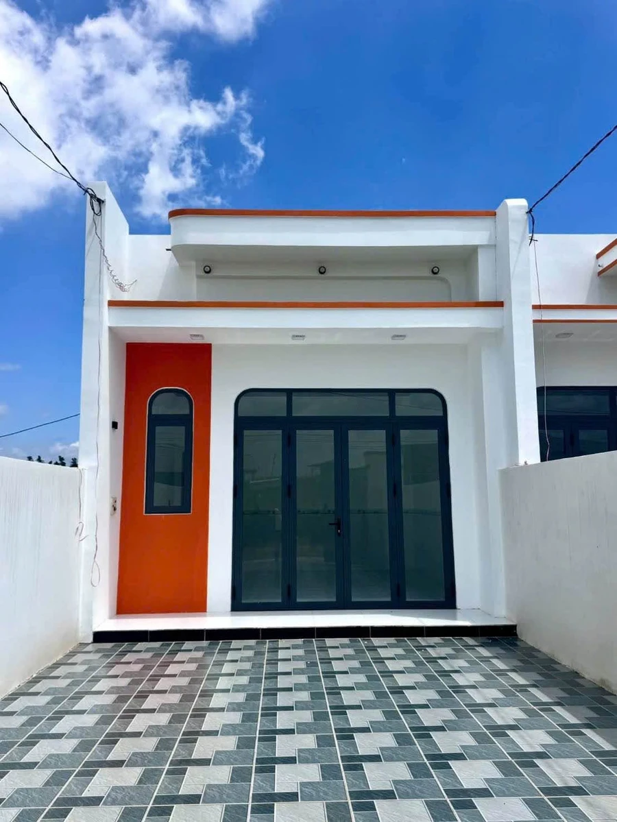 Bán nhà mặt tiền 3PN, 110m² Sông Thao, Đồng Nai - Ảnh 1