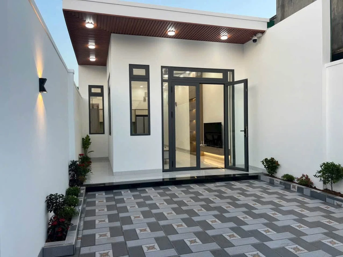 Bán nhà phố mặt tiền 5x26m, 2 PN, Khánh Xuân Q.12 - Ảnh thu nhỏ 3
