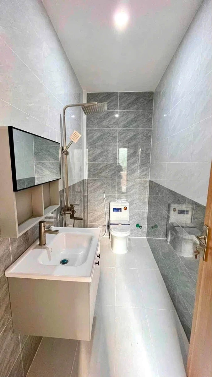 Bán nhà 2 tầng hẻm cạn 100m² Quy Nhơn 3,49 tỷ - Ảnh thu nhỏ 5