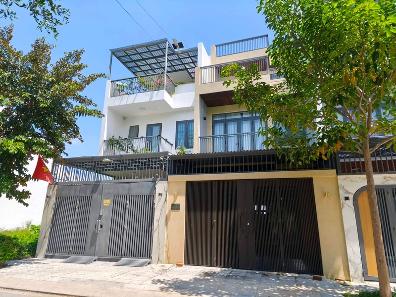 Bán nhà liền kề 100m² 4PN Mỹ Gia Nha Trang 9,3 tỷ