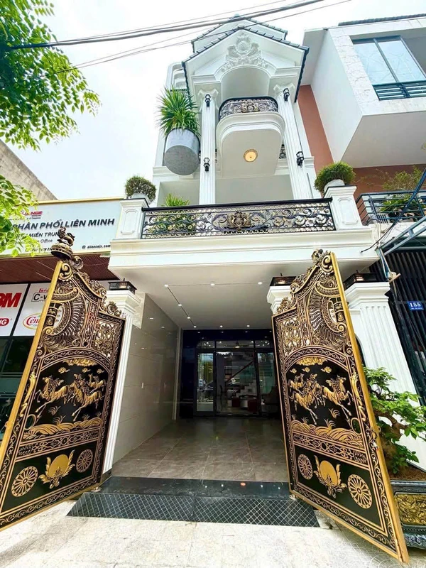 Bán nhà 4 tầng 6PN Phước Lý Đà Nẵng 100m²