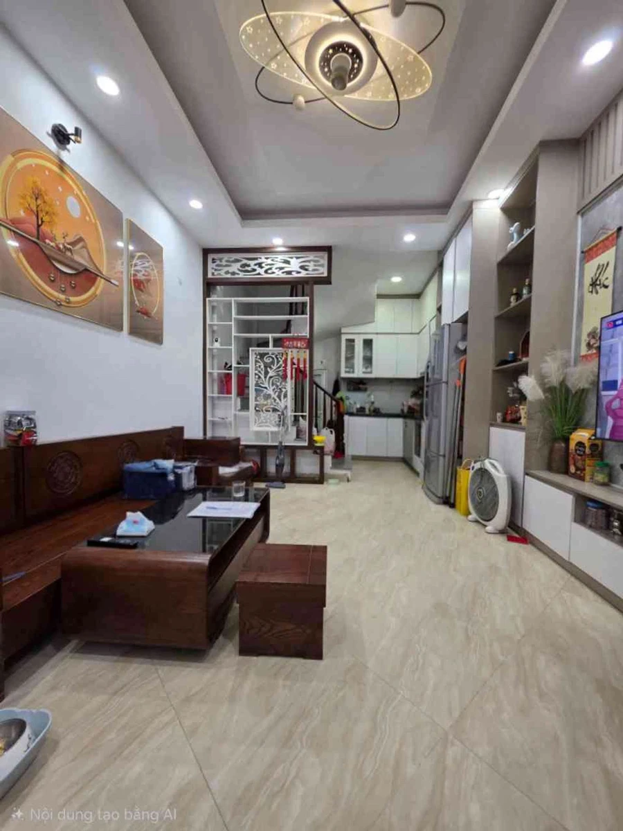 Bán nhà phố 30m² 3 phòng ngủ Minh Khai Quận 1 - Ảnh thu nhỏ 2