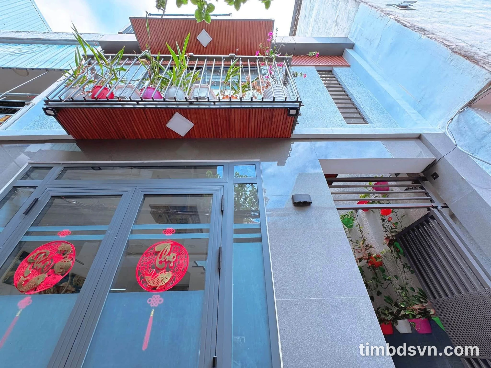 Bán nhà 2,5 tầng 40m2 bên chợ mới Hoàng Diệu - Ảnh 1
