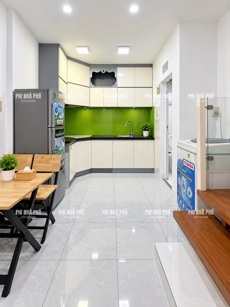 Cho thuê nguyên căn Quận 1, 30m2, 10.5 triệu/tháng - Ảnh thu nhỏ 2