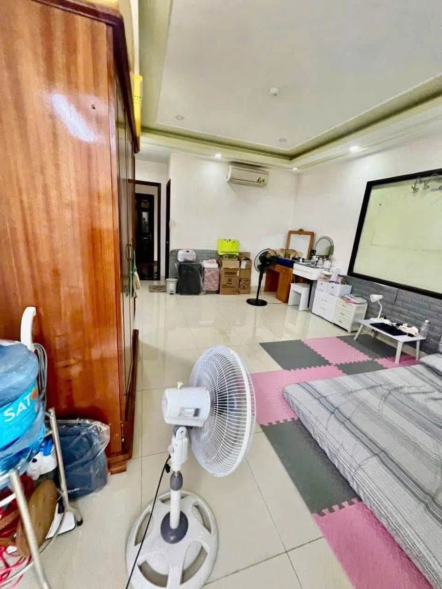 Nhà 6 tầng 10 phòng cho thuê trên Âu Cơ Tân Bình 12 tỷ - Ảnh thu nhỏ 4