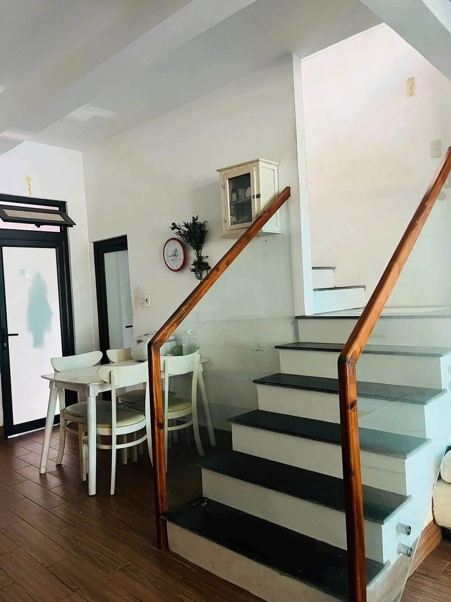 Bán nhà 2 tầng 100m² Thủy Xuân Cao Ráo Quận 1 - Ảnh thu nhỏ 4