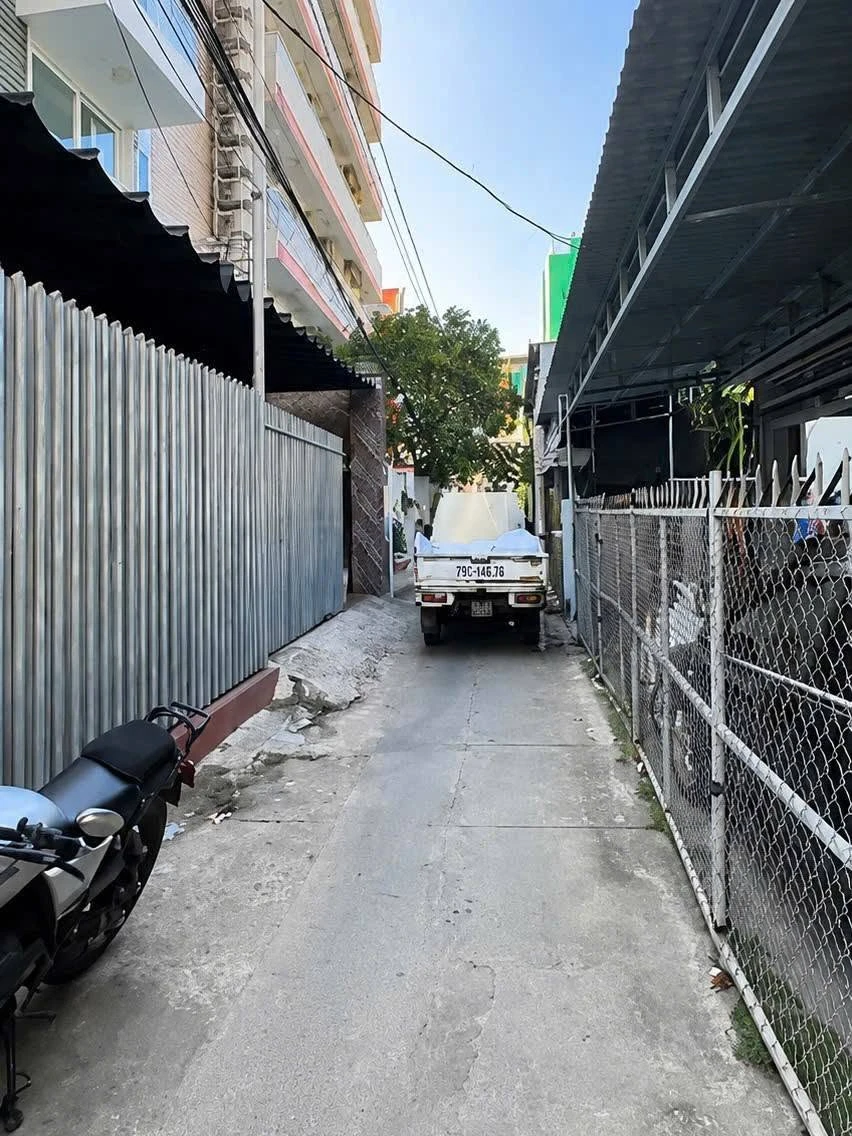 Bán đất 165m² gần biển Hòn Chồng, Nha Trang, giá 14 tỷ - Ảnh thu nhỏ 4