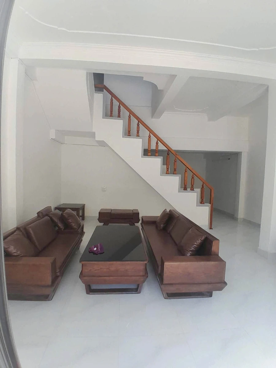 Bán nhà phố 62.4m² 2 phòng ngủ Lý Tự Trọng Quận 1 - Ảnh thu nhỏ 2