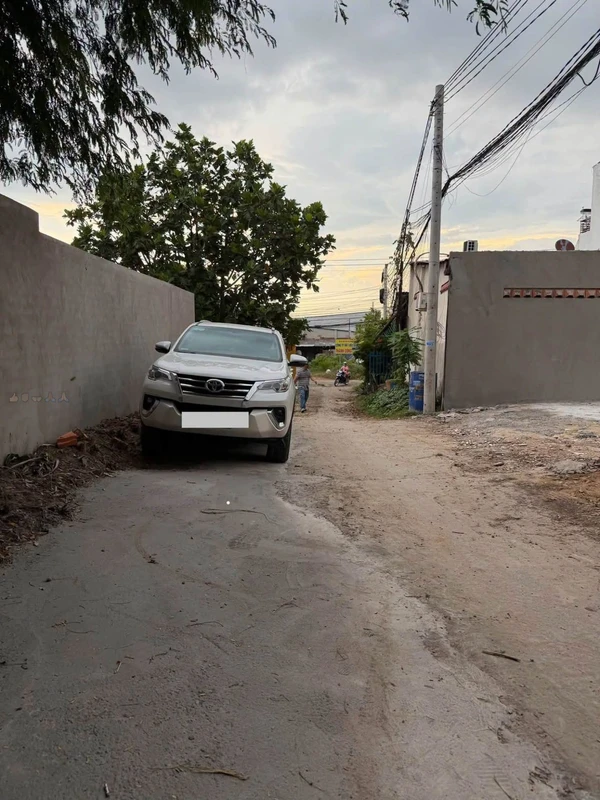 Bán lô đất 342m2 (50m2 thổ cư) đường Hưng Định 20, Thuận An, Bình Dương - 3,9 tỷ