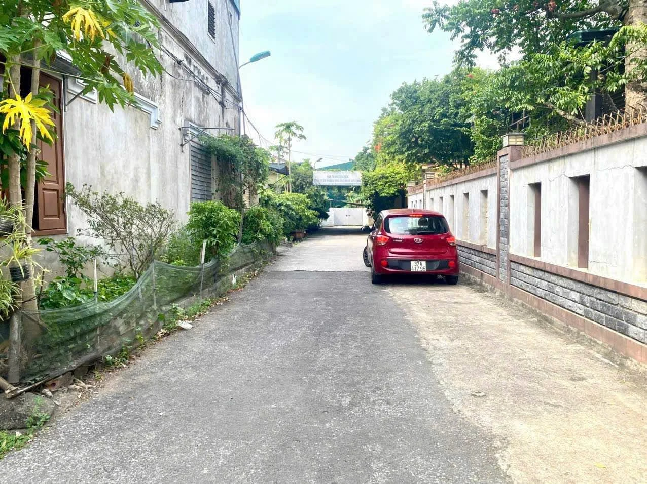 Bán đất ngõ Nguyễn Duy Trinh 99.7m² - 2.75 tỷ - Ảnh 1
