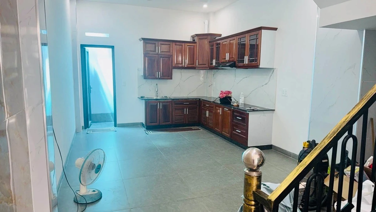 Bán nhà 4 tầng 58m² 4PN Long Trường Quận 9 - Ảnh thu nhỏ 3