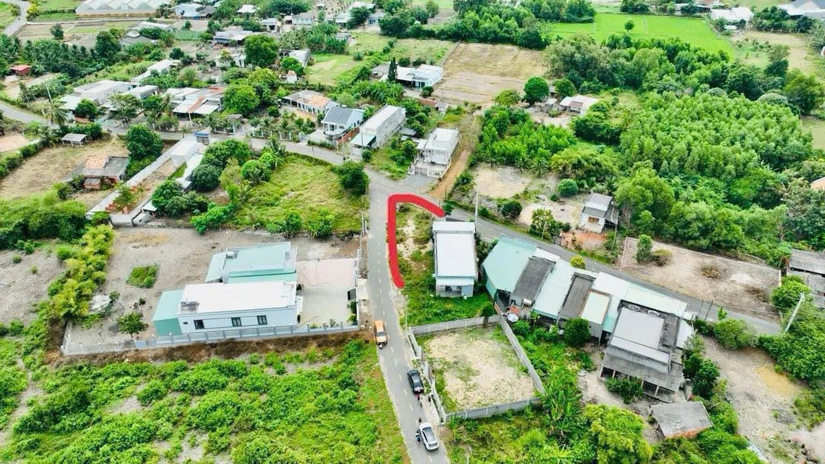 Bán lô góc 2 mặt tiền 292.5m² Phước Hải 1.95 tỷ - Ảnh thu nhỏ 3