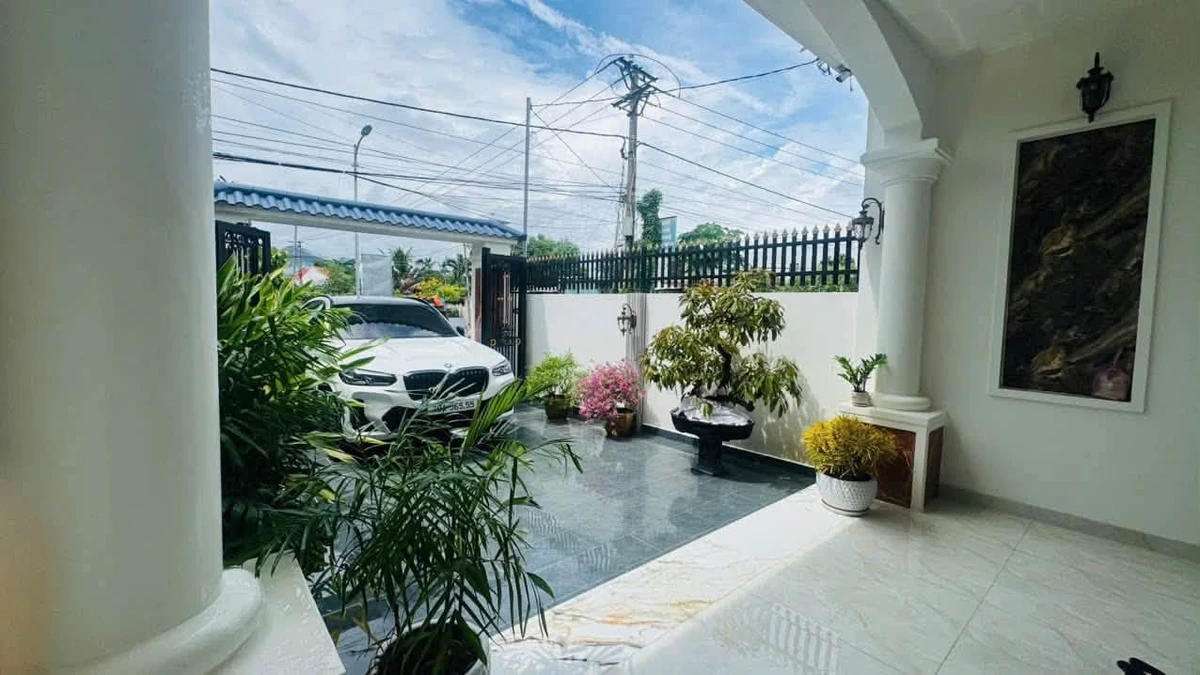 Bán nhà mặt tiền 3PN 158m2 Hóc Môn 3 tỷ 280tr - Ảnh thu nhỏ 4