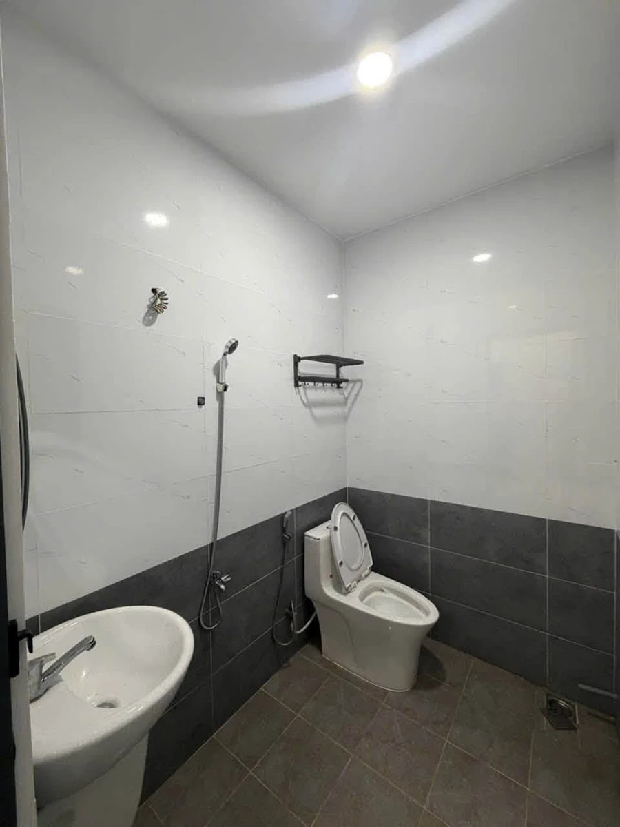 Cho thuê mini house mới 40m² gần chợ Hữu Định 4tr/tháng - Ảnh thu nhỏ 2