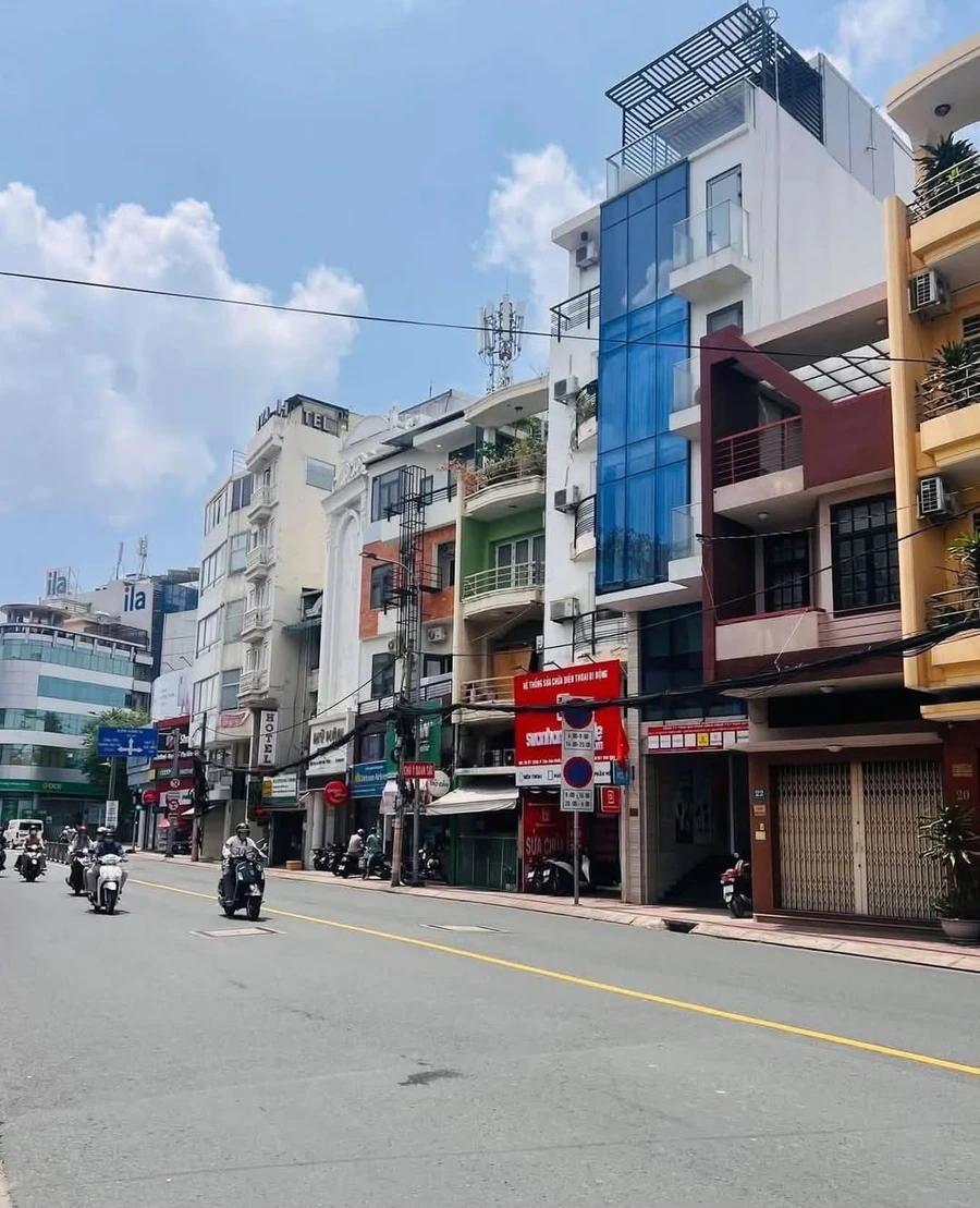 Bán nhà mặt tiền Út Tịch, Tân Bình, 5 tầng, 13 tỷ - Ảnh 1