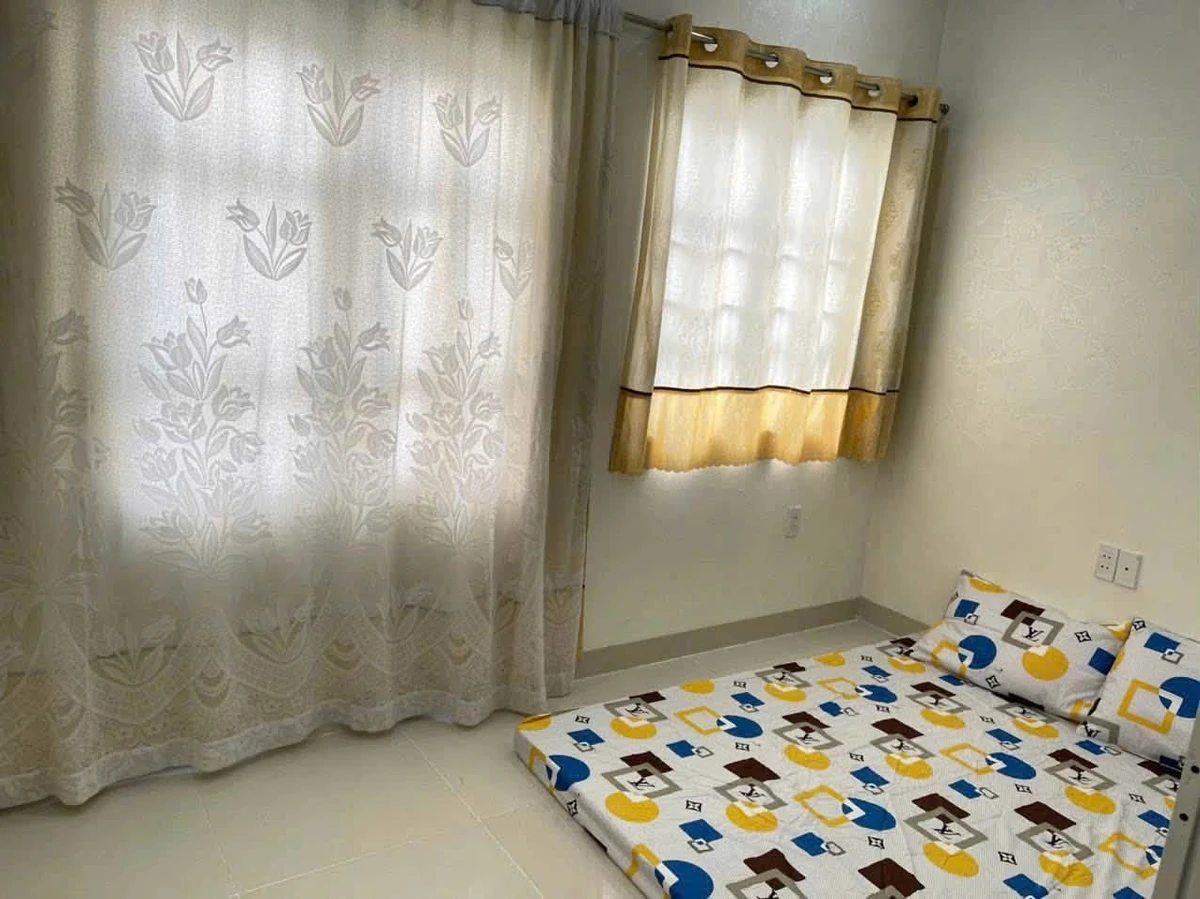Bán nhà 1 trệt 1 lầu hẻm Phạm Hồng Thái, 50m², 1 tỷ 6 - Ảnh thu nhỏ 2