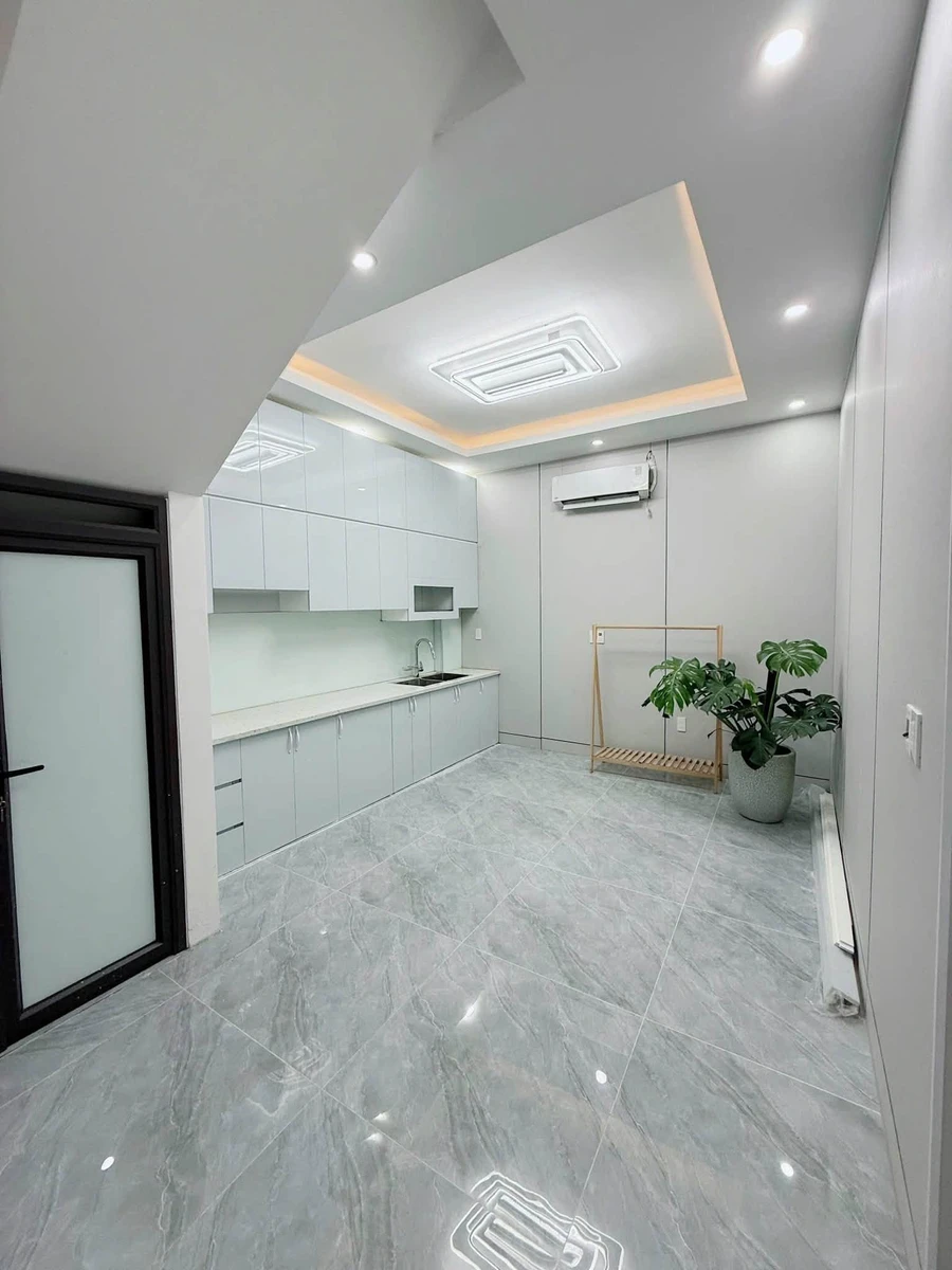 Bán nhà phố 4 tầng 50m² chỉ 4 tỷ Nguyễn Công Hòa - Ảnh thu nhỏ 3