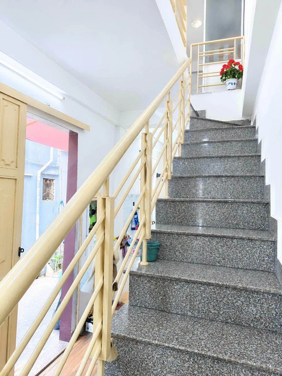 Bán nhà 2,5 tầng 34m² 2PN Hoàng Diệu Đà Nẵng - Ảnh 1