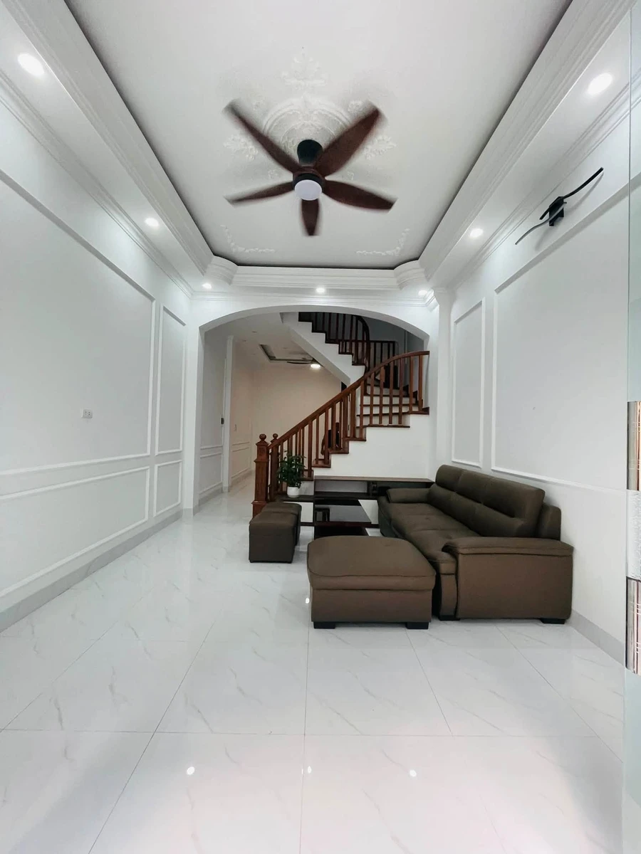 Bán nhà 5 tầng 40m² Cầu Giấy Hà Nội 13 tỷ - Ảnh thu nhỏ 2