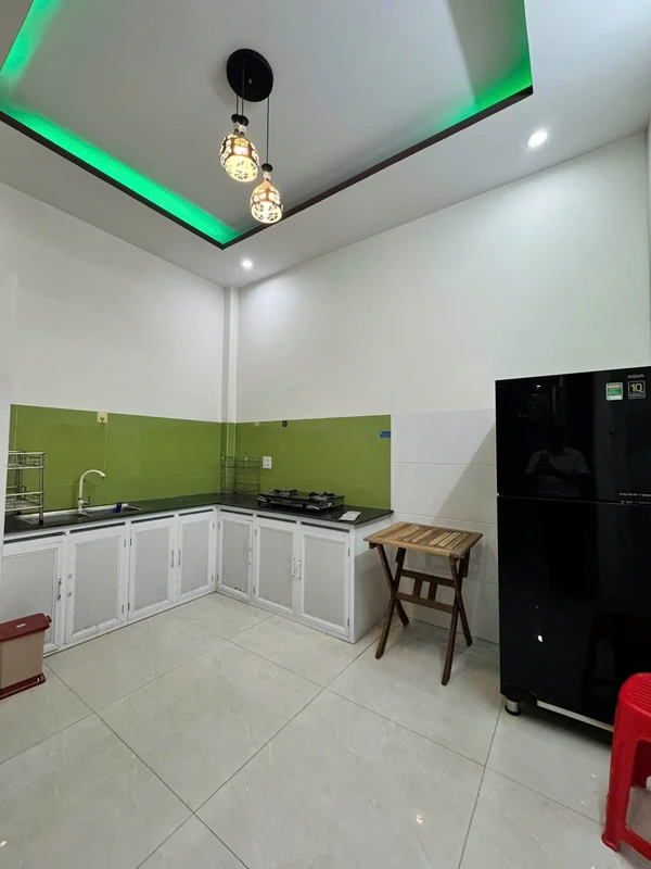 Bán nhà mặt tiền Ghềnh Ráng, Quy Nhơn, 40m2, 3 tầng