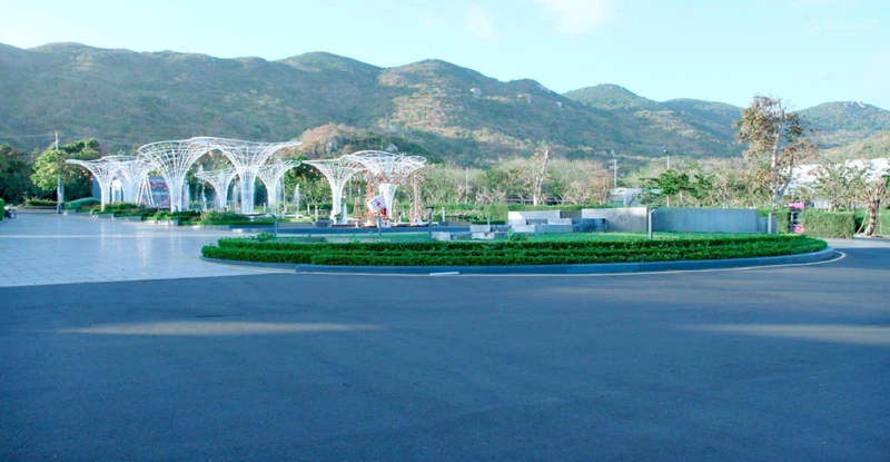 Chính chủ bán nhanh bán biệt thự biển nghỉ dưỡng Oceanami Luxury Homes and Resort, Long Hải, 236m2