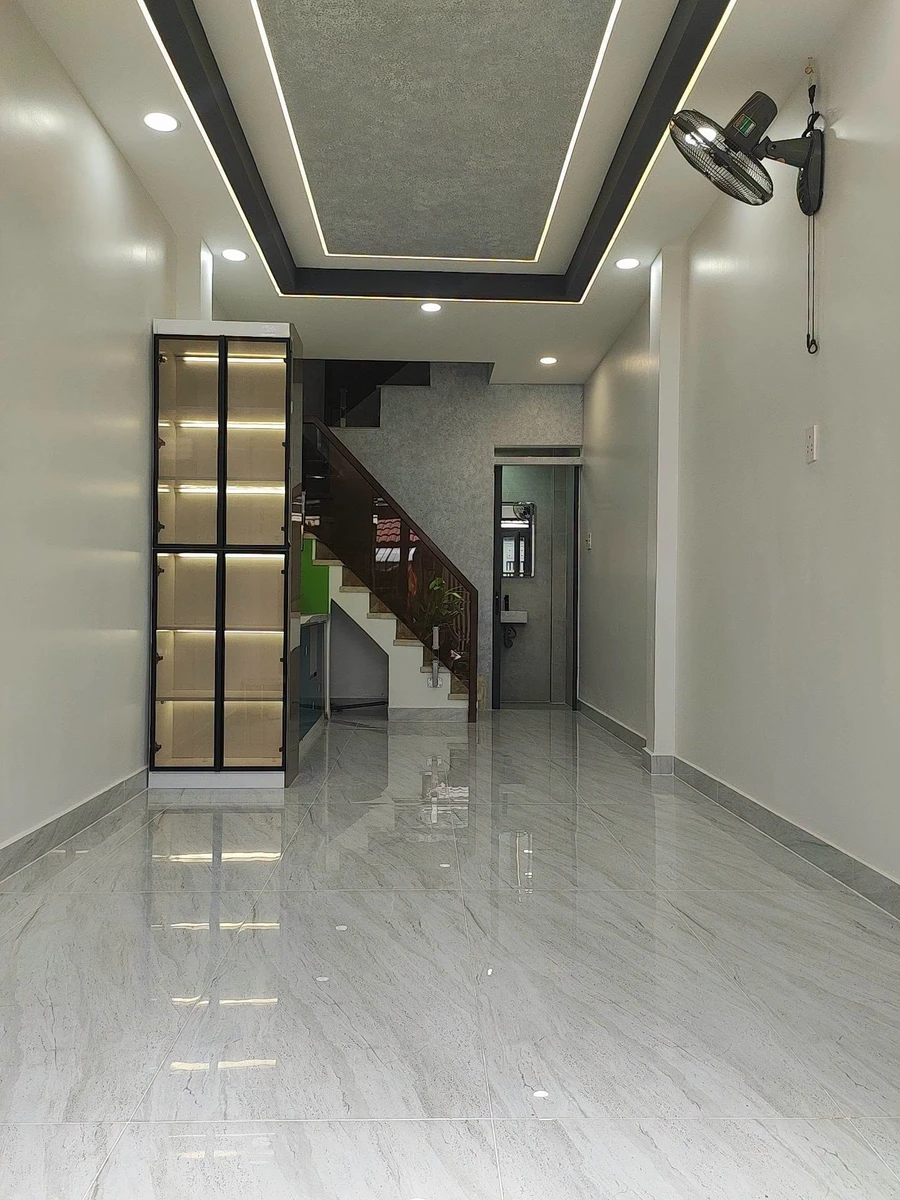 Bán nhà phố 2PN/3WC 88m² hẻm Tôn Đản Q4 giá 5,299 tỷ - Ảnh thu nhỏ 2