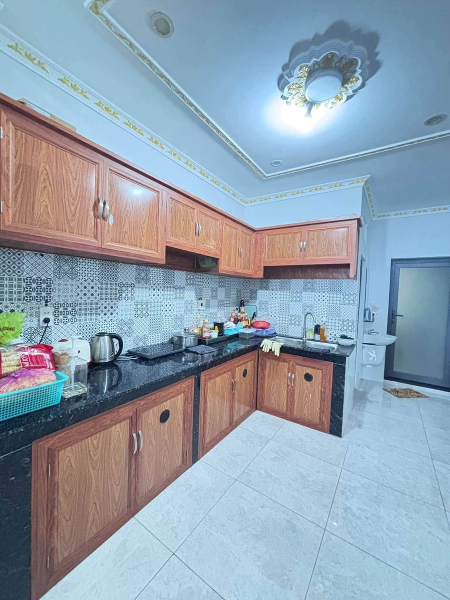 Bán nhà gác lửng Lelong Bình, 100m2, 3 phòng ngủ, 1 tỷ 150 triệu - Ảnh thu nhỏ 3