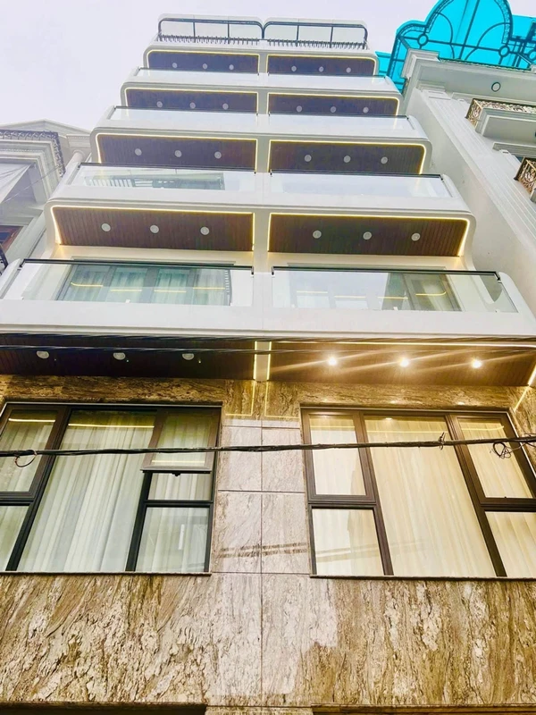 Bán nhà 7 tầng 50m² Quận Long Biên, Hà Nội 19 tỷ