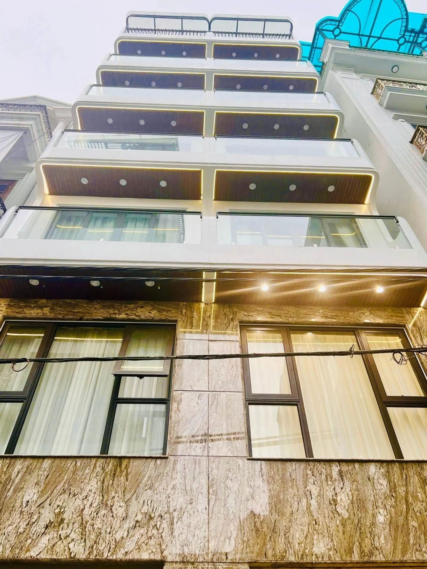 Bán nhà 7 tầng 50m² Quận Long Biên, Hà Nội 19 tỷ - Ảnh 1