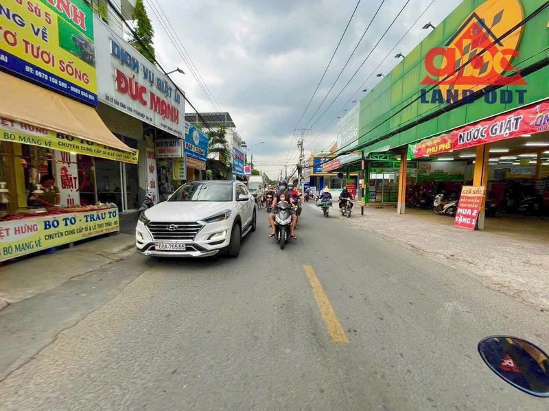 Bán nhà mặt tiền kinh doanh 150m2 chợ Lý Văn Sâm Biên Hòa