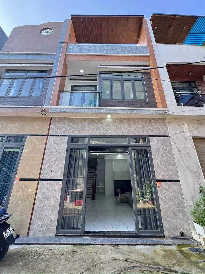 Bán nhà 1 trệt 1 lầu 130m² 3PN Biên Hoà 2 tỷ 650 - Ảnh 1
