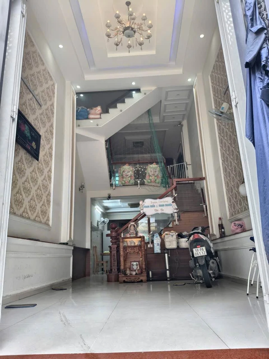 Bán nhà phố 5PN Bùi Văn Ngữ Quận 12, 58m2, 4 tỷ 890 - Ảnh thu nhỏ 3