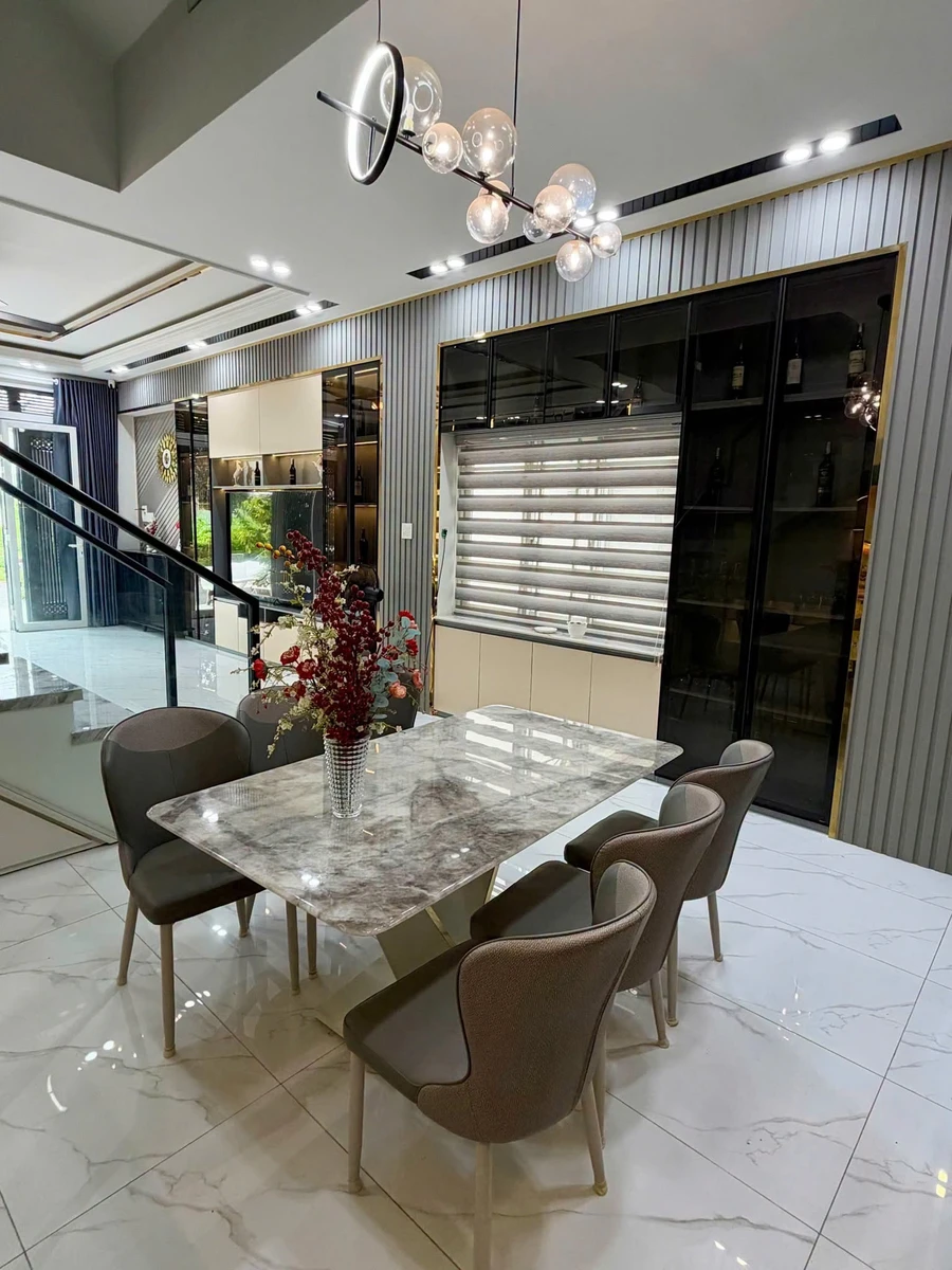 Bán nhà 1 trệt 2 lầu 232,5m² có sổ hồng Cần Thơ - Ảnh thu nhỏ 4
