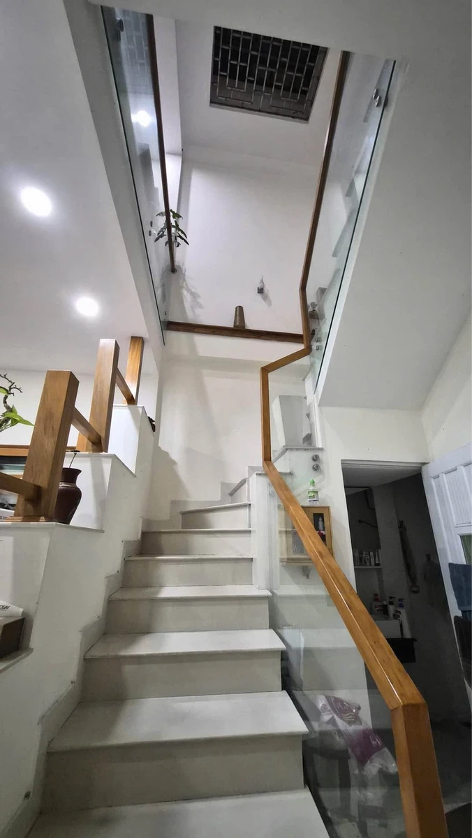Bán nhà 2 tầng mặt tiền Trần Nhật Duật, Nha Trang, 112m², 10,5 tỷ - Ảnh thu nhỏ 2