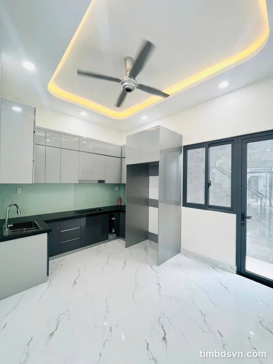 Bán nhà Thủ Đức 150m² gần Vinhomes Grand Park, giá 4.9 tỷ - Ảnh thu nhỏ 5
