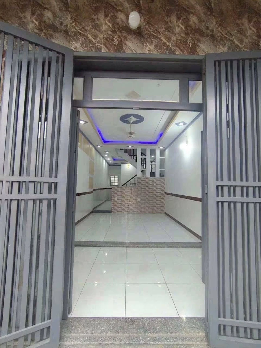 Bán nhà lầu 2 phòng ngủ 100m² Long Hưng, Đồng Nai - Ảnh 1