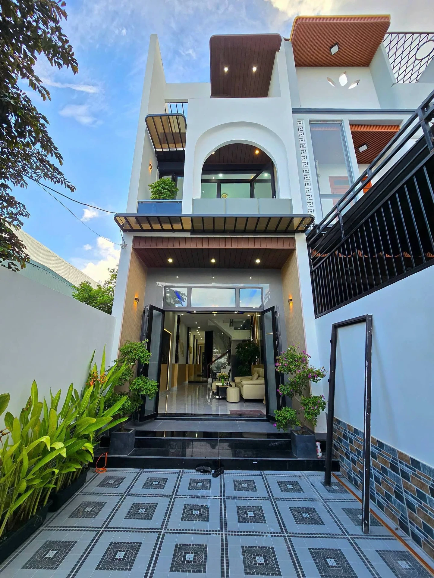 Bán nhà 2 tầng 160m² đường Vũ Lăng, An Khê - Ảnh 1