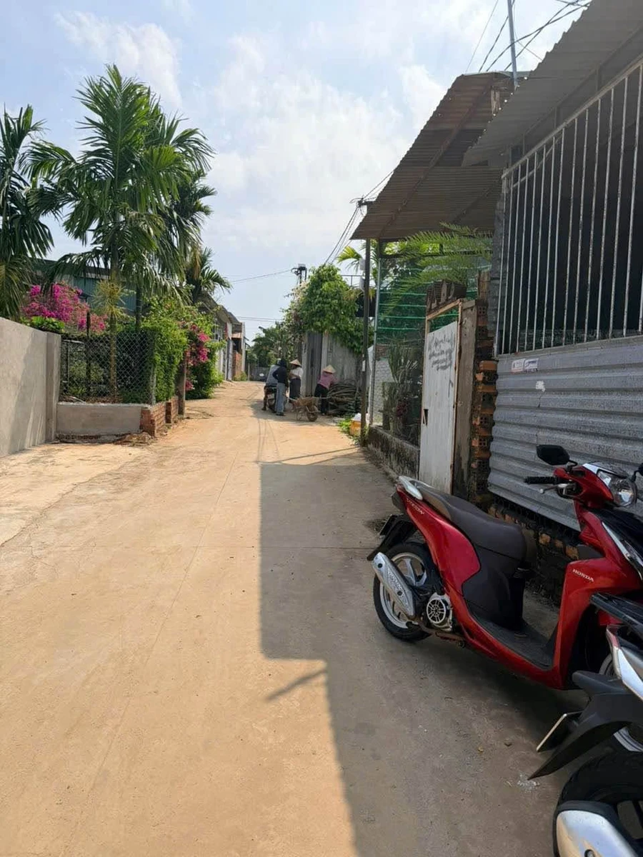 Bán đất chân dài Hẻm Yên Vân Q.12 80m2 1 tỷ 590 - Ảnh thu nhỏ 2