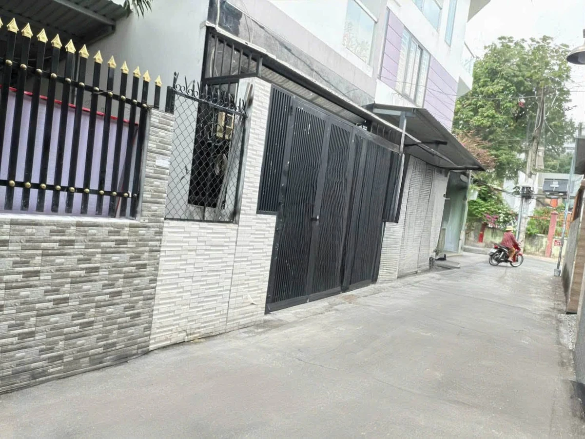 Bán nhà hẻm ô tô 45m2 3 tầng 4PN gần Aeon, Phường Tân Sơn Nhì, Tân Phú - Ảnh thu nhỏ 2