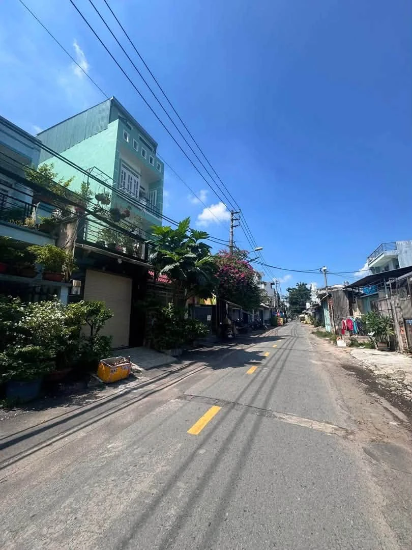 Bán lô đất mặt tiền Hiệp Thành, Q.12, 96m2, giá 5.6 tỷ - Ảnh 1
