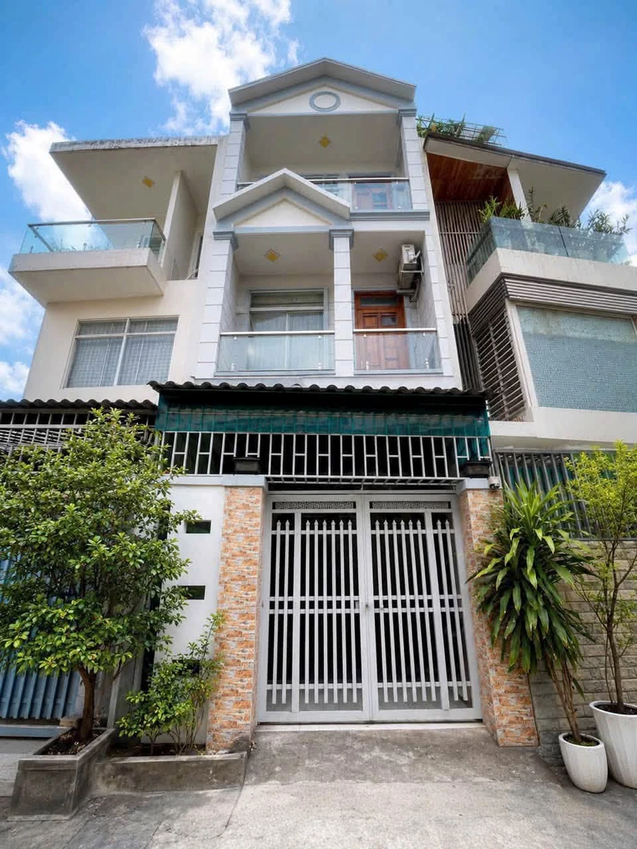 Bán nhà 3 tầng 52m² Chu Văn An Hiệp Phú Thủ Đức 6.4 tỷ - Ảnh 1