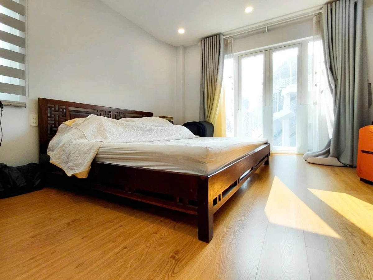 Bán nhà 4 tầng 4.2x6m Nguyễn Bỉnh Khiêm Quận 1, đối diện Sở Thú, 8,9 tỷ - Ảnh thu nhỏ 3